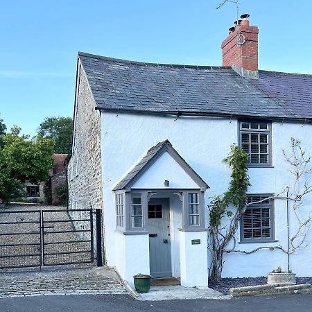 Cosy Two Bedrooom Cottage Set In A Dorset Village Sturminster Newton Ngoại thất bức ảnh